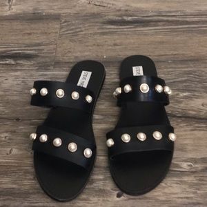 Steve Madden Jole Flat Sandal